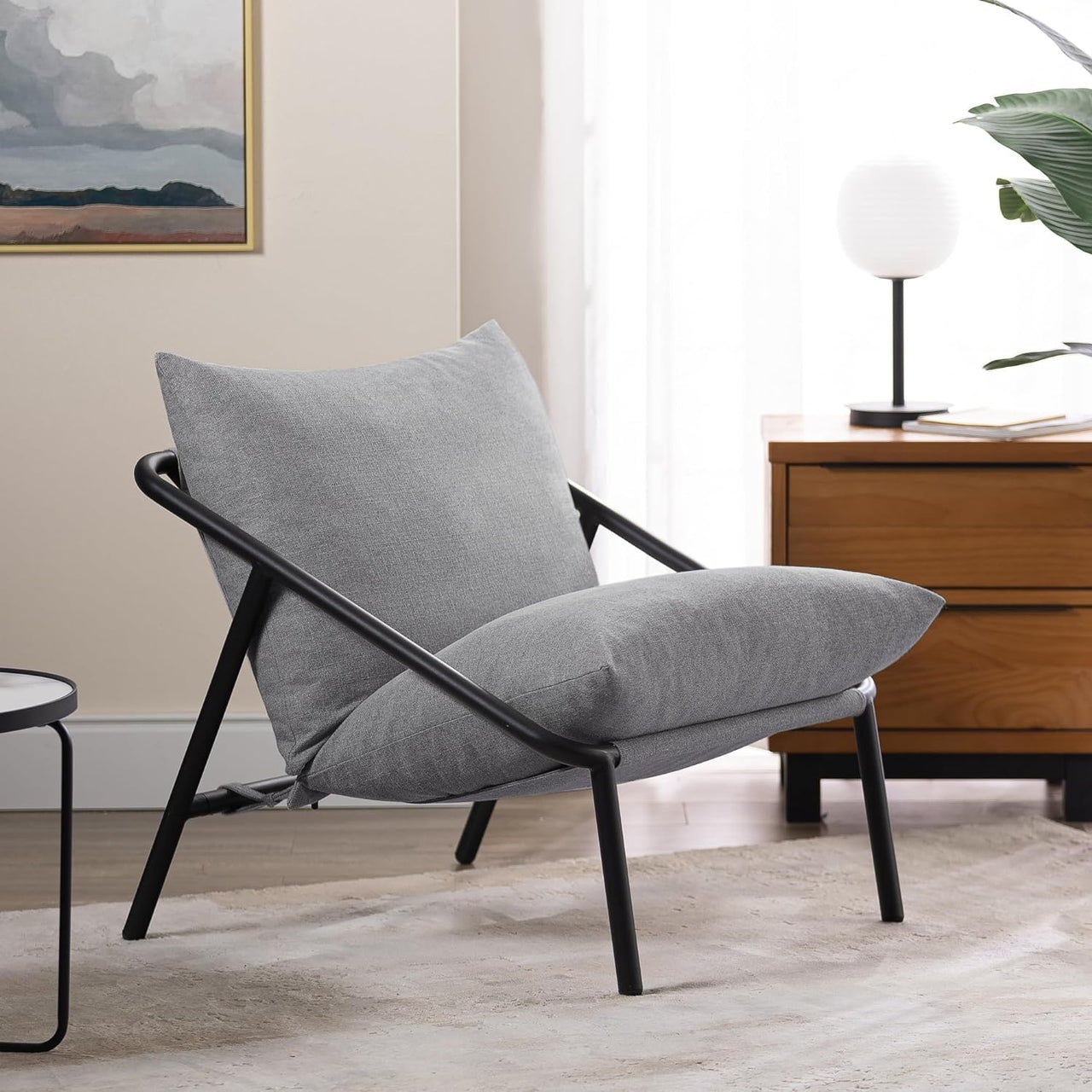 ZINUS Aidan Sling Accent Chair / Metal Framed Armchair with Shredded Foam Cushioning, Oatmeal