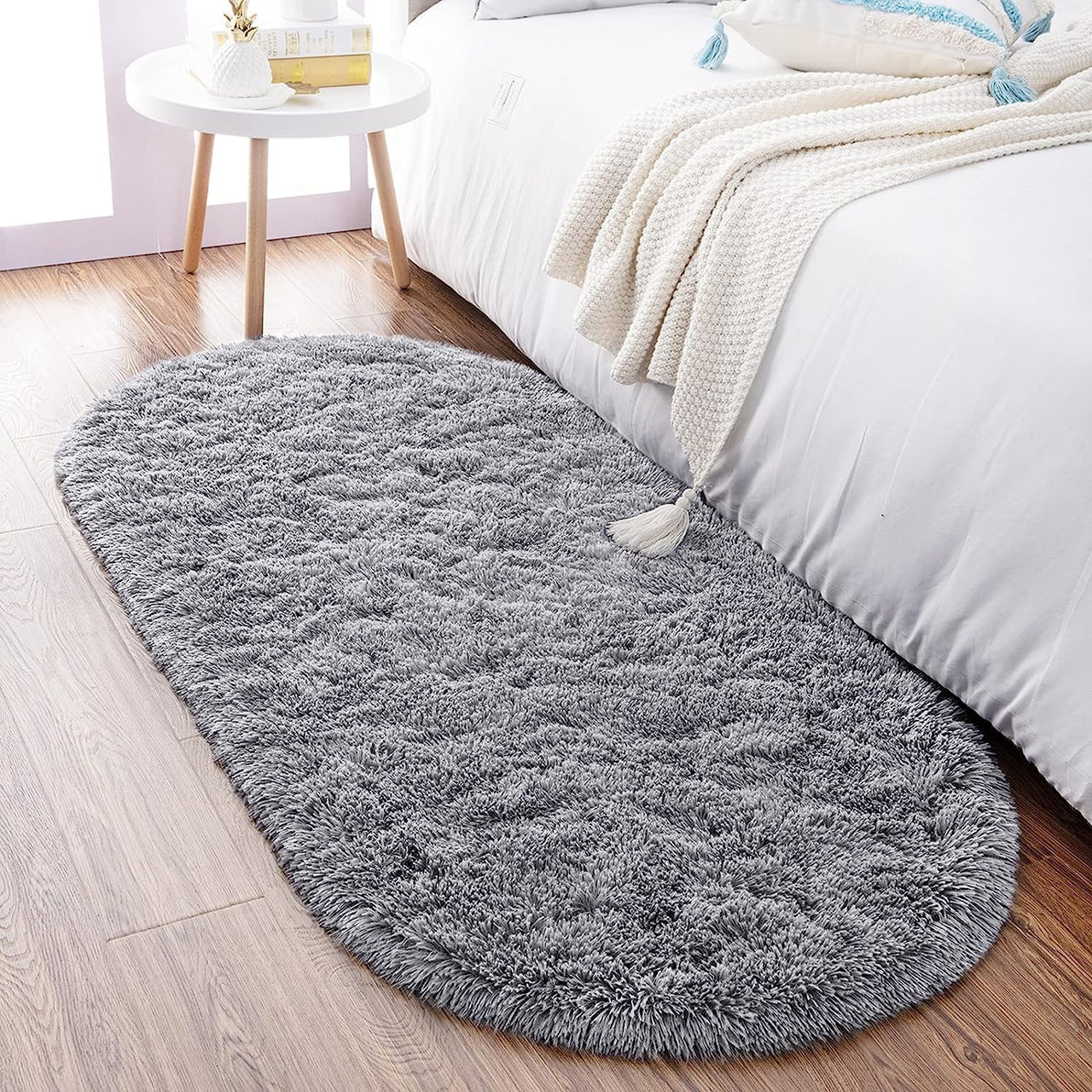 Noahas Ultra Soft Fluffy Bedroom Rugs,Shaggy Grey Area Rugs for Bedroom,Oval Throw Rugs, Kids Room Small Carpet,Living Room Runner Rug Non Slip Modern Home Decor 2.6' X 5.3'